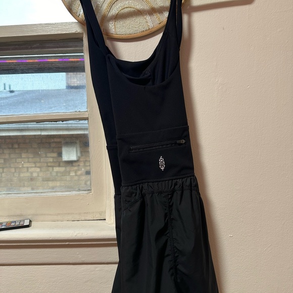 FREE PEOPLE RIGHTEOUS RUNSIE BLACK - Picture 4 of 6